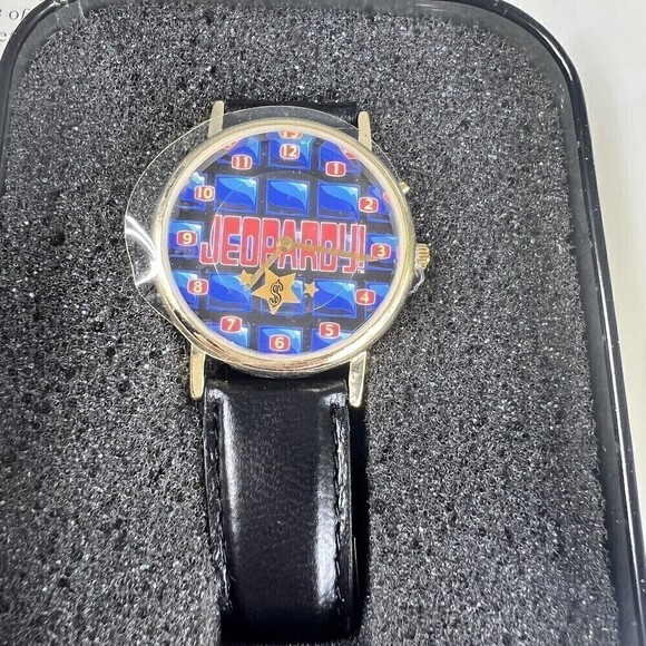Jeopardy Game Show Collectible Watch includes All Pieces UnUsed Minor Box Damage - Picture 4 of 7